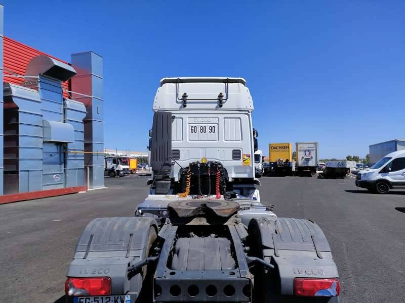 Tracteur 19 TONNES 360 CV 1 COUCHETTE - Tegljač: slika 4 Tracteur 19 TONNES 360 CV 1 COUCHETTE - Tegljač: slika 4