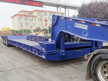 TITAN 120 Ton Lowboy Truck Trailer for Sale in Zambia - Niska poluprikolica za prevoz: slika 2 TITAN 120 Ton Lowboy Truck Trailer for Sale in Zambia - Niska poluprikolica za prevoz: slika 2