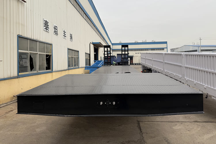 TITAN 4 Axle Lowbed Trailer for Sale in Mali - Niska poluprikolica za prevoz: slika 3 TITAN 4 Axle Lowbed Trailer for Sale in Mali - Niska poluprikolica za prevoz: slika 3