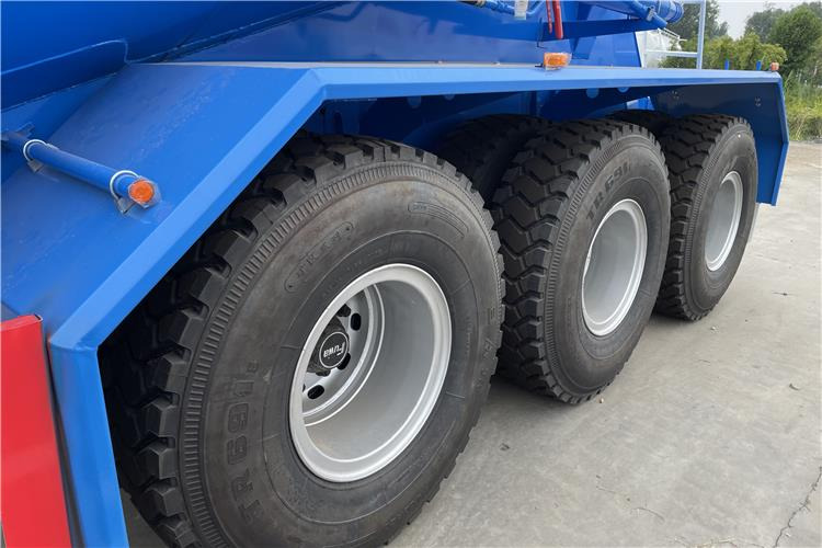 TITAN 50 Ton Cement Tanker Trailer for Sale In Uae - Poluprikolica cisterna: slika 2 TITAN 50 Ton Cement Tanker Trailer for Sale In Uae - Poluprikolica cisterna: slika 2