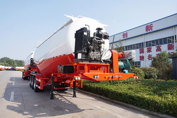 TITAN Bulk Cement Tanker Trailer for Sale in Ghana - Poluprikolica cisterna: slika 3 TITAN Bulk Cement Tanker Trailer for Sale in Ghana - Poluprikolica cisterna: slika 3