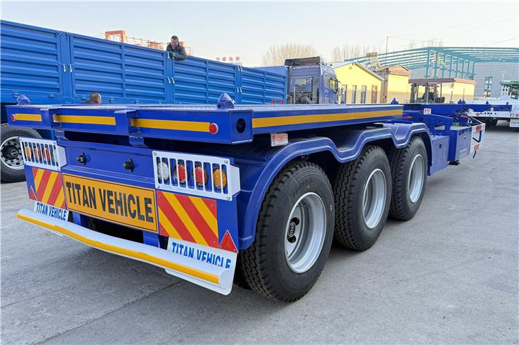 TITAN Sales Promotion 40 feet Container Trailer for Sale In Mexico - Poluprikolica sa golom šasijom: slika 1 TITAN Sales Promotion 40 feet Container Trailer for Sale In Mexico - Poluprikolica sa golom šasijom: slika 1
