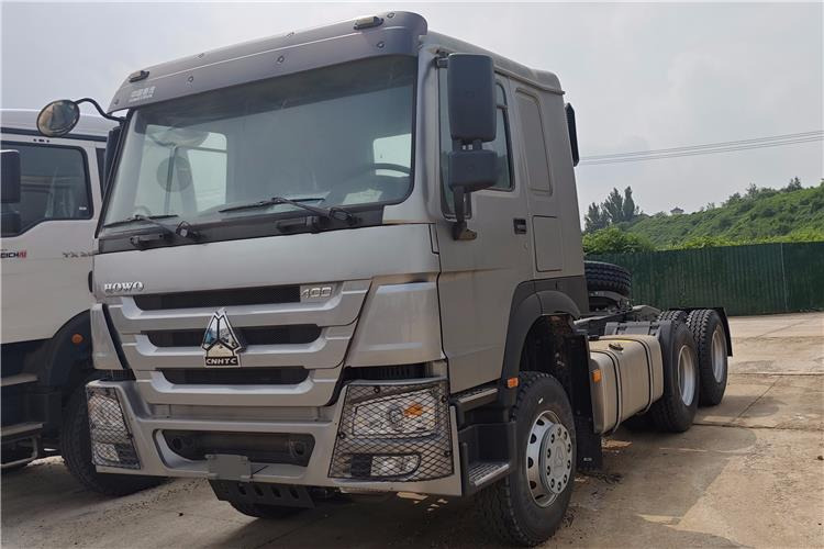 Sinotruk Used Howo 400 HP Truck Head for Sale In Congo - Tegljač: slika 1 Sinotruk Used Howo 400 HP Truck Head for Sale In Congo - Tegljač: slika 1