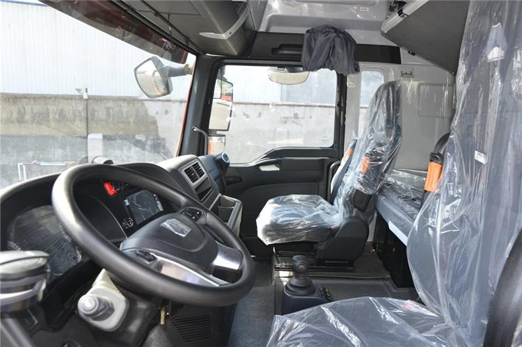 Sinotruk Used Sitrak G7 510HP 10 Wheeler Tractor Truck for Sale In Guyana - Tegljač: slika 3 Sinotruk Used Sitrak G7 510HP 10 Wheeler Tractor Truck for Sale In Guyana - Tegljač: slika 3