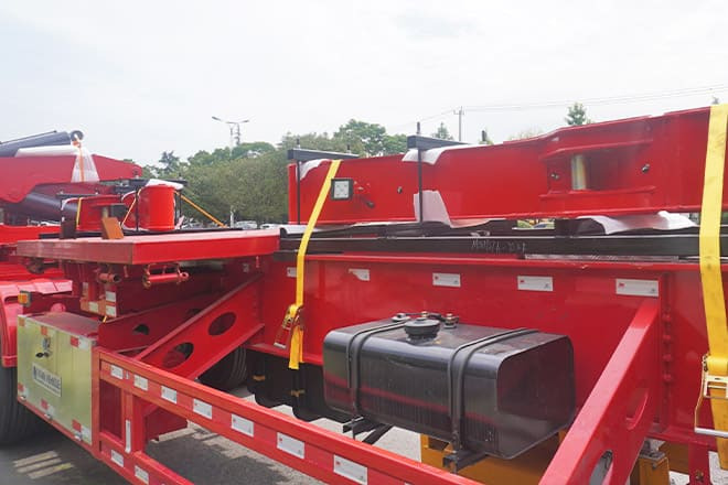XCMG 2025 New Container Side Loader Trailer for Sale in Tanzania - Poluprikolica za prevoz kontejnera/ Poluprikolica sa promenjivim sandukom: slika 5 XCMG 2025 New Container Side Loader Trailer for Sale in Tanzania - Poluprikolica za prevoz kontejnera/ Poluprikolica sa promenjivim sandukom: slika 5