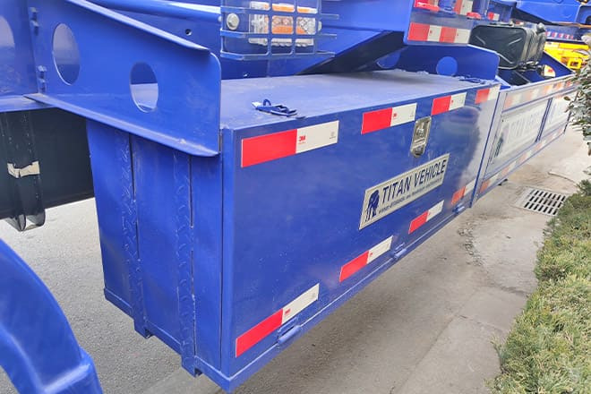 Novu Poluprikolica za prevoz kontejnera/ Poluprikolica sa promenjivim sandukom za prevoz kontejnera XCMG 40 Ft Container Side Loader Trailer for Sale in Papua New Guinea: slika 7