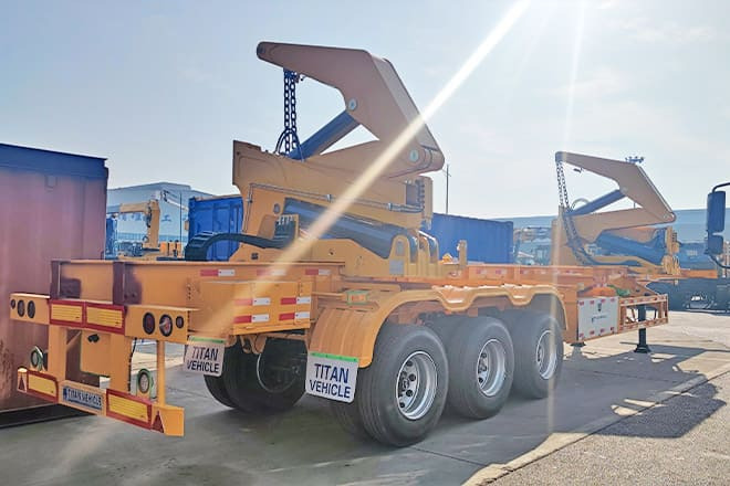 XCMG 40 Ton Sidelifter Container Trailer for Sale in Guyana - Poluprikolica za prevoz kontejnera/ Poluprikolica sa promenjivim sandukom: slika 3 XCMG 40 Ton Sidelifter Container Trailer for Sale in Guyana - Poluprikolica za prevoz kontejnera/ Poluprikolica sa promenjivim sandukom: slika 3