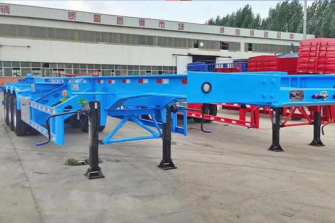 XCMG 40Ft Container Side Loader for Sale in Papua New Guinea - Poluprikolica za prevoz kontejnera/ Poluprikolica sa promenjivim sandukom: slika 1 XCMG 40Ft Container Side Loader for Sale in Papua New Guinea - Poluprikolica za prevoz kontejnera/ Poluprikolica sa promenjivim sandukom: slika 1