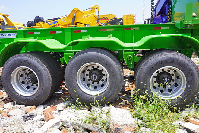 XCMG China 37Ton Side Lifter for Sale in Togo - Poluprikolica za prevoz kontejnera/ Poluprikolica sa promenjivim sandukom: slika 4 XCMG China 37Ton Side Lifter for Sale in Togo - Poluprikolica za prevoz kontejnera/ Poluprikolica sa promenjivim sandukom: slika 4
