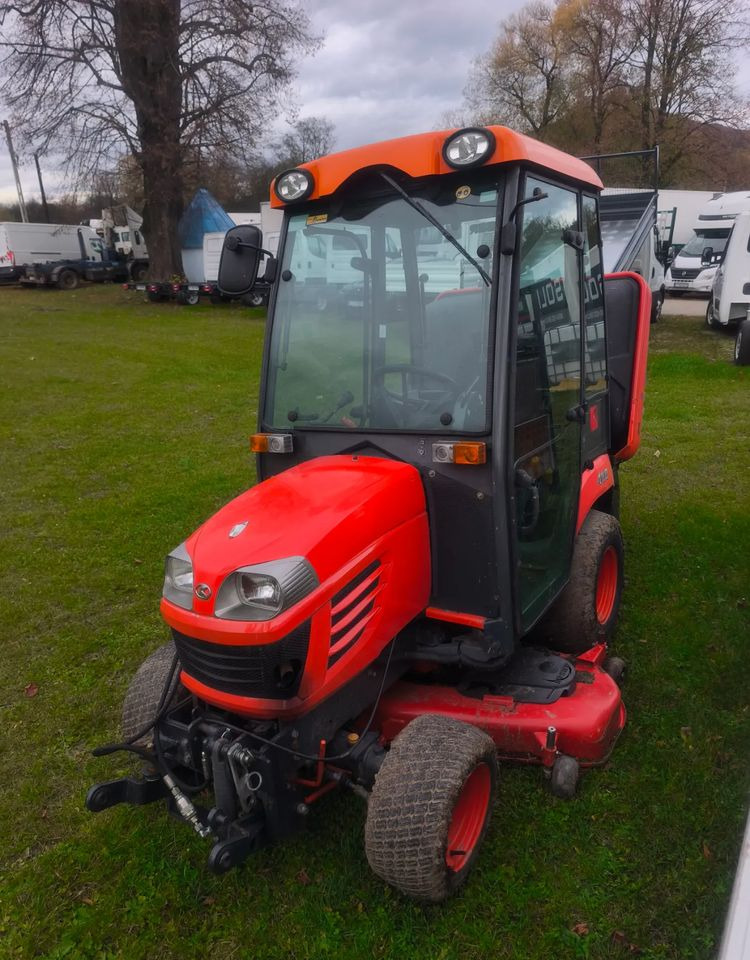 Kubota BX350 4x4 Traktorek komunalny kosiarka pług piaskarka pełen osprzęt - Komunalni traktor: slika 4 Kubota BX350 4x4 Traktorek komunalny kosiarka pług piaskarka pełen osprzęt - Komunalni traktor: slika 4