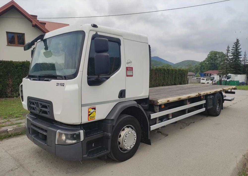 Renault D 18.320 podwozie do zabudowy - Kamion sa golom šasijom i zatvorenom kabinom: slika 2 Renault D 18.320 podwozie do zabudowy - Kamion sa golom šasijom i zatvorenom kabinom: slika 2