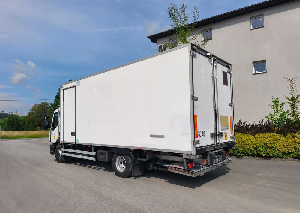 Renault Gama D 210 rama do zabudowy poduszka klima - Kamion sa golom šasijom i zatvorenom kabinom: slika 4 Renault Gama D 210 rama do zabudowy poduszka klima - Kamion sa golom šasijom i zatvorenom kabinom: slika 4