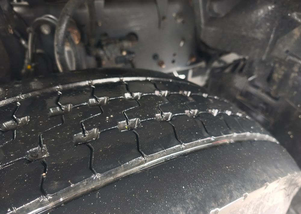 Renault Renault Premium 18.310 rama do zabudowy - Kamion sa golom šasijom i zatvorenom kabinom: slika 3 Renault Renault Premium 18.310 rama do zabudowy - Kamion sa golom šasijom i zatvorenom kabinom: slika 3