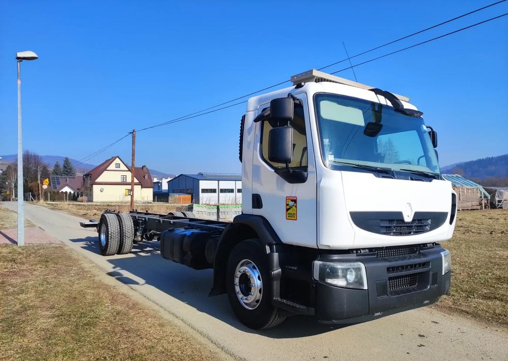 Renault Renault Premium 18.310  rama do zabudowy - Kamion sa golom šasijom i zatvorenom kabinom: slika 2 Renault Renault Premium 18.310  rama do zabudowy - Kamion sa golom šasijom i zatvorenom kabinom: slika 2