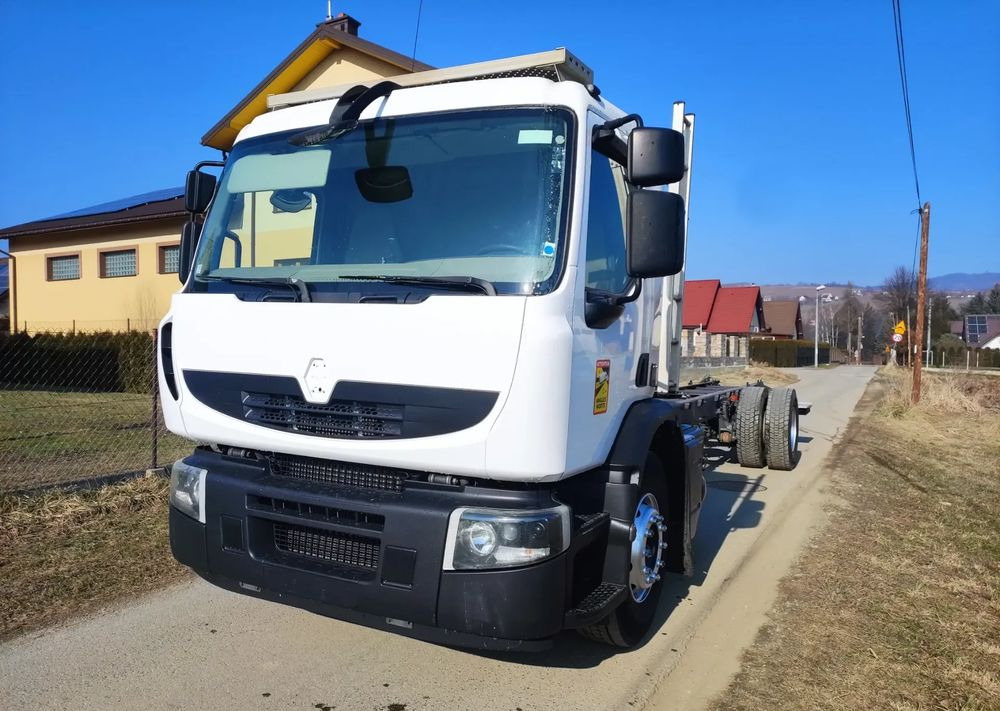 Renault Renault Premium 18.310  rama do zabudowy - Kamion sa golom šasijom i zatvorenom kabinom: slika 3 Renault Renault Premium 18.310  rama do zabudowy - Kamion sa golom šasijom i zatvorenom kabinom: slika 3