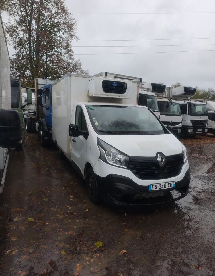 Renault Trafic 1,6DCI rama do zabudowy, - Kamion sa golom šasijom i zatvorenom kabinom: slika 2 Renault Trafic 1,6DCI rama do zabudowy, - Kamion sa golom šasijom i zatvorenom kabinom: slika 2