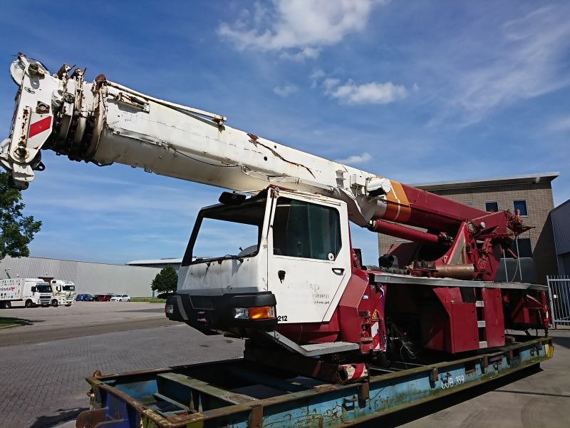 Liebherr LTM 1040-2.1 - Autodizalica: slika 1 Liebherr LTM 1040-2.1 - Autodizalica: slika 1