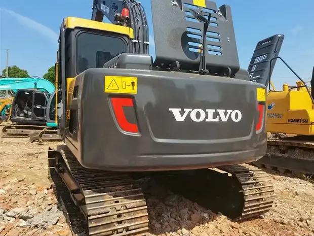 2022 Volvo EC140 - Bager guseničar: slika 3 2022 Volvo EC140 - Bager guseničar: slika 3