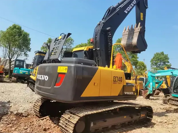 Bager guseničar 2022 Volvo EC140: slika 9
