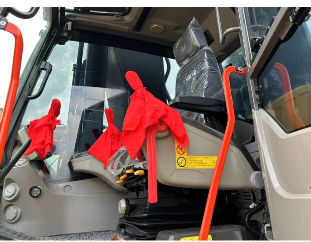 2022 Volvo EC350DL - Bager guseničar: slika 3 2022 Volvo EC350DL - Bager guseničar: slika 3