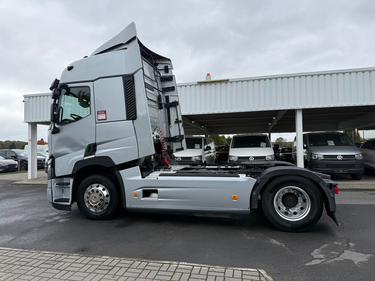 RENAULT T - Tegljač: slika 4 RENAULT T - Tegljač: slika 4