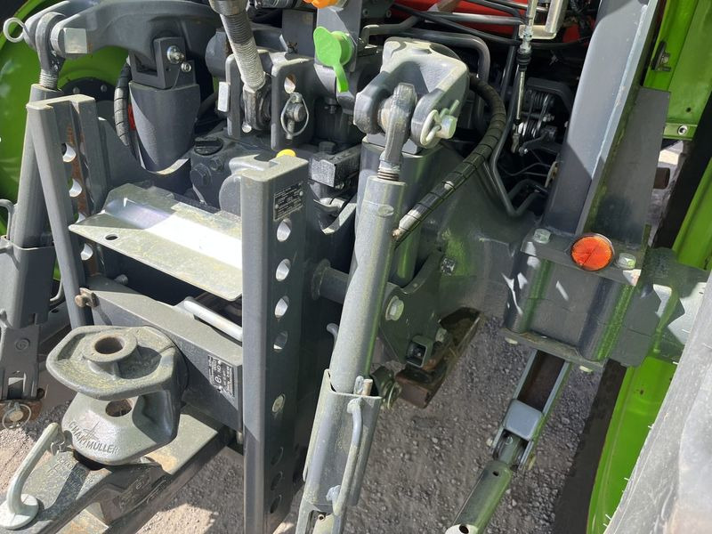 KUBOTA M5111 LP - Traktor: slika 5 KUBOTA M5111 LP - Traktor: slika 5