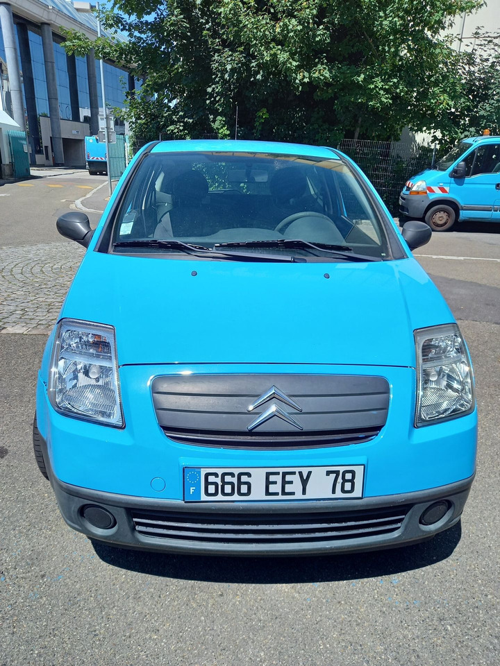 CITROEN C2 - Voiture berline commerciale essence - 3 portes - Limuzina: slika 5 CITROEN C2 - Voiture berline commerciale essence - 3 portes - Limuzina: slika 5