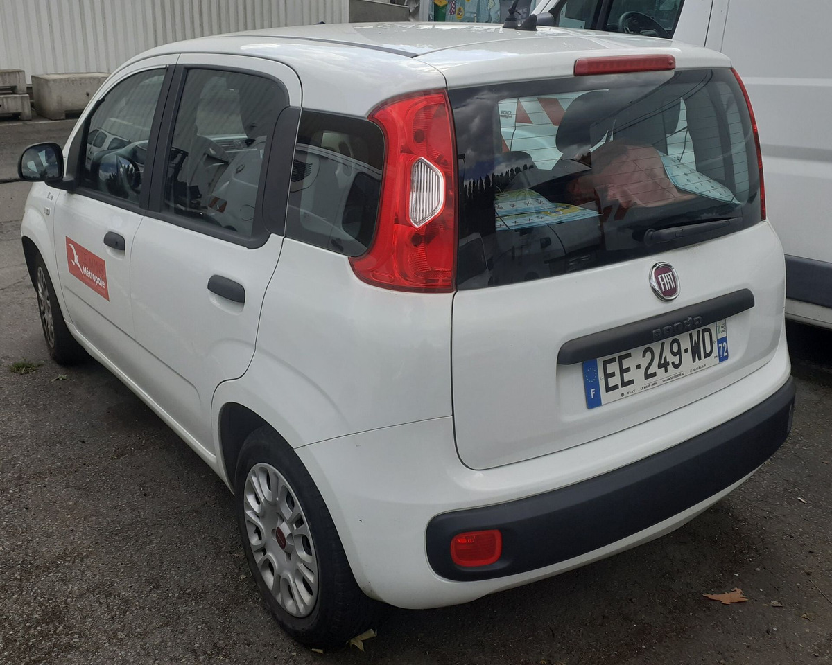 EE-249-72 - FIAT Panda Easy 1.2 - Automobil: slika 3 EE-249-72 - FIAT Panda Easy 1.2 - Automobil: slika 3