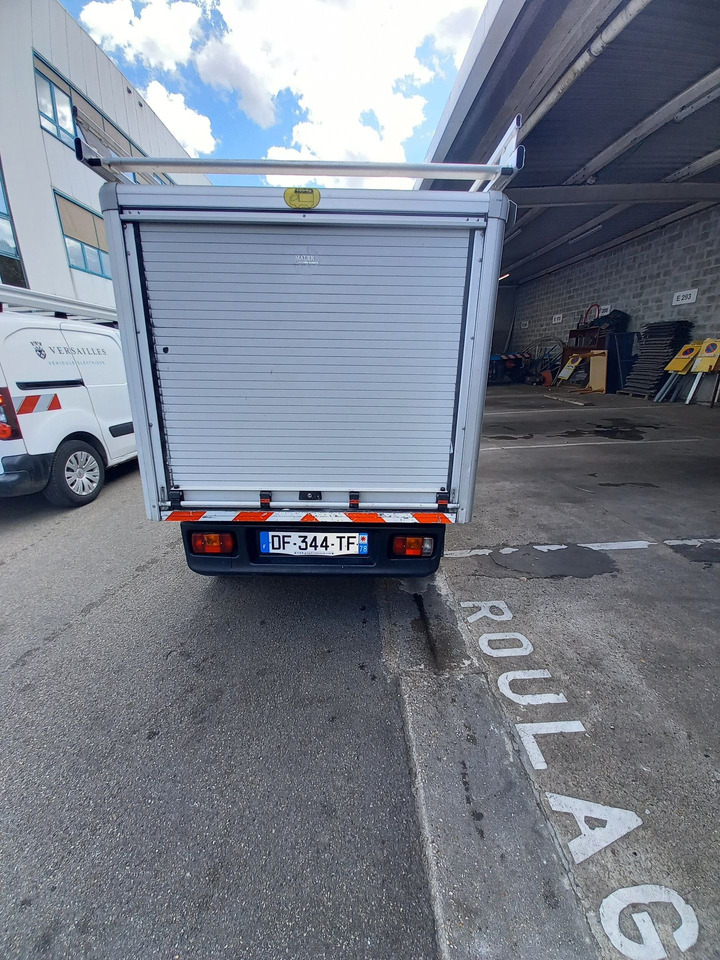 GOUPIL G5 - Véhicule électrique avec caisson (L 2 468mm x l - Električno komunalno vozilo, Dostavno vozilo sa zatvorenim sandukom: slika 2 GOUPIL G5 - Véhicule électrique avec caisson (L 2 468mm x l - Električno komunalno vozilo, Dostavno vozilo sa zatvorenim sandukom: slika 2