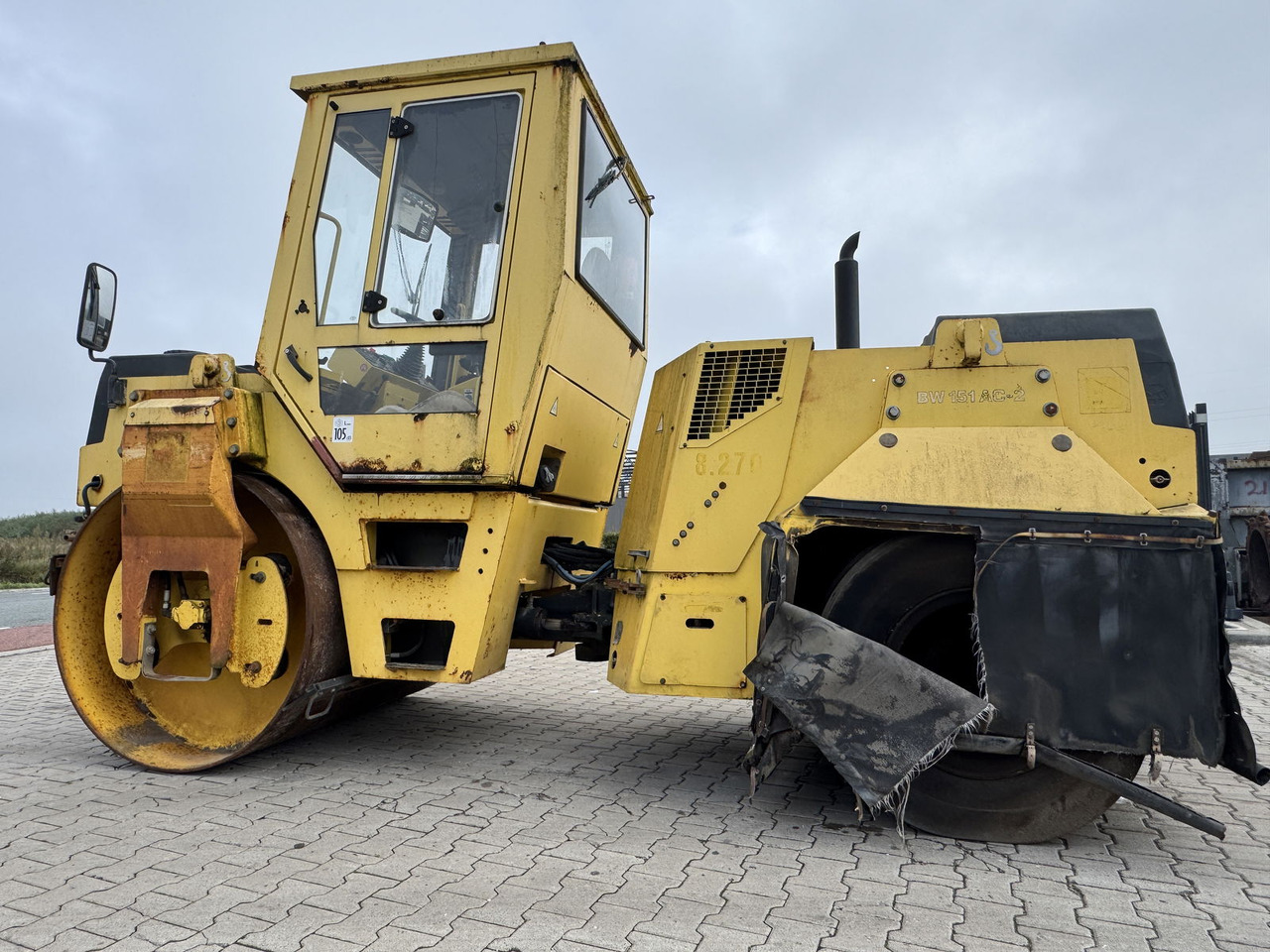 Bomag BW 151 AC-2 - Kombinovani valjak: slika 5 Bomag BW 151 AC-2 - Kombinovani valjak: slika 5