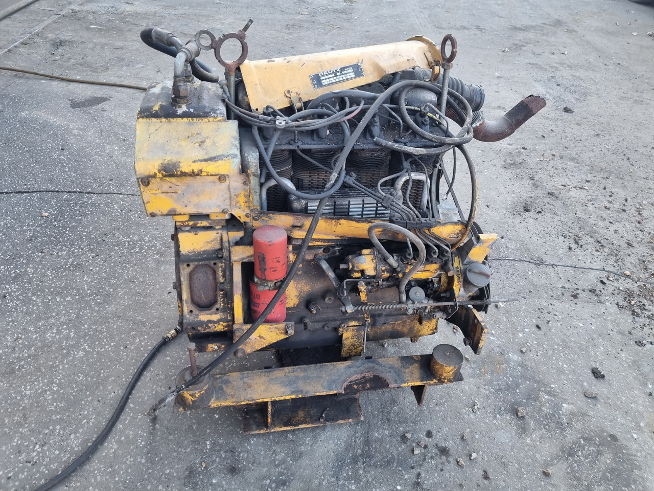 DEUTZ F4L912 - Motor za Građevinska mašina: slika 4 DEUTZ F4L912 - Motor za Građevinska mašina: slika 4