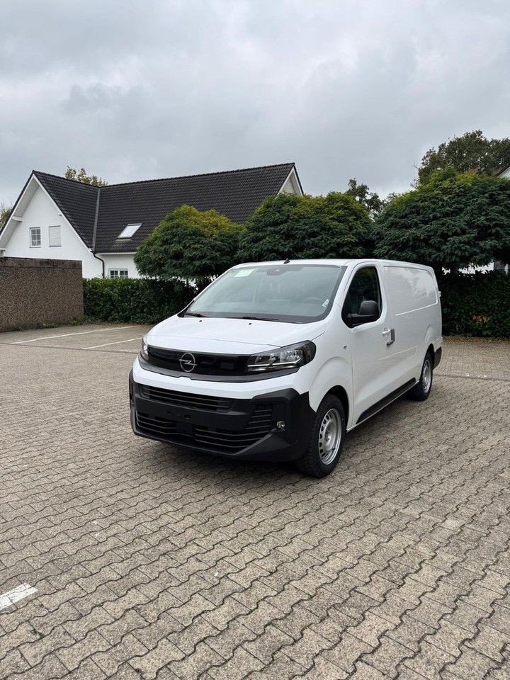 Opel Vivaro L3H1 144 PS Schalter - Furgon: slika 3 Opel Vivaro L3H1 144 PS Schalter - Furgon: slika 3