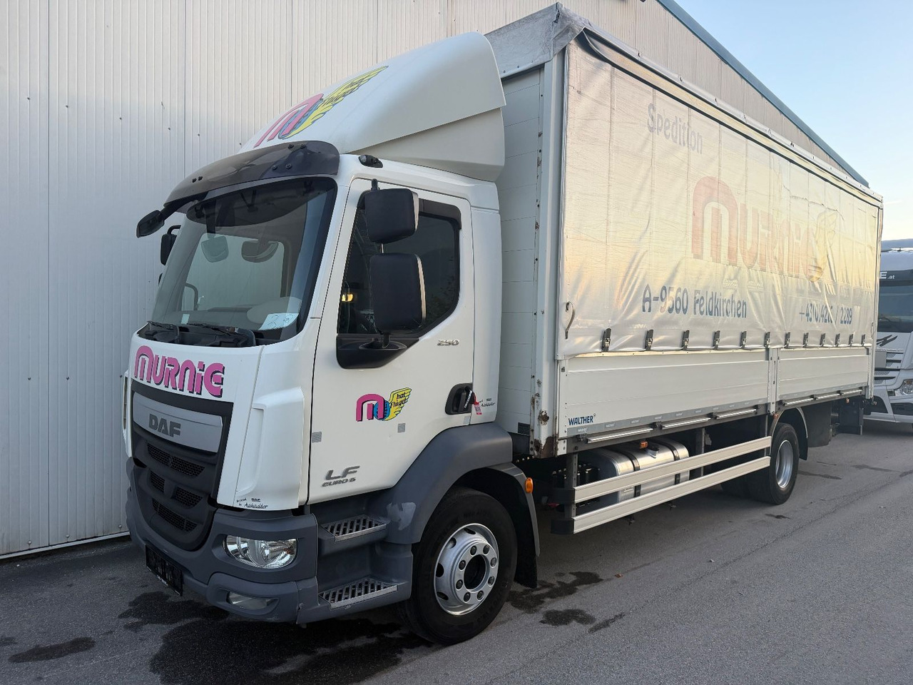 DAF LF 250 16T/LBW €6 - Kamion sa ceradom: slika 1 DAF LF 250 16T/LBW €6 - Kamion sa ceradom: slika 1