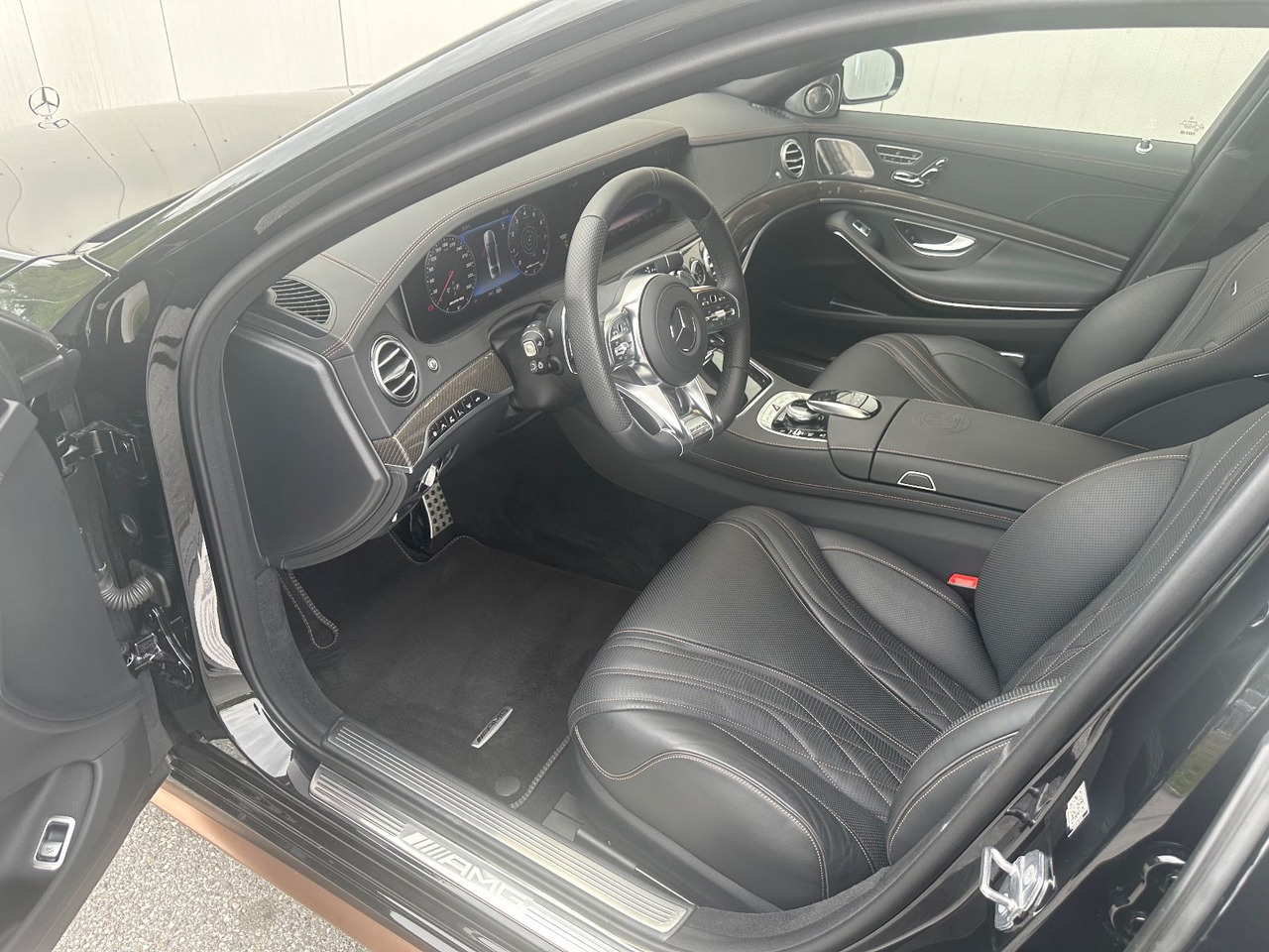 Mercedes-Benz S 65 AMG Final Edition 1/130 - Limuzina: slika 4 Mercedes-Benz S 65 AMG Final Edition 1/130 - Limuzina: slika 4