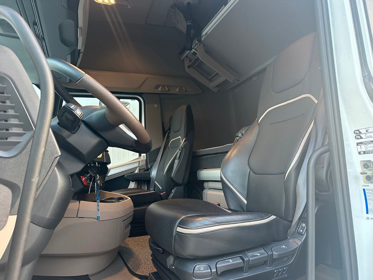 DAF XG+530 Vollausstattung - Tegljač: slika 5 DAF XG+530 Vollausstattung - Tegljač: slika 5