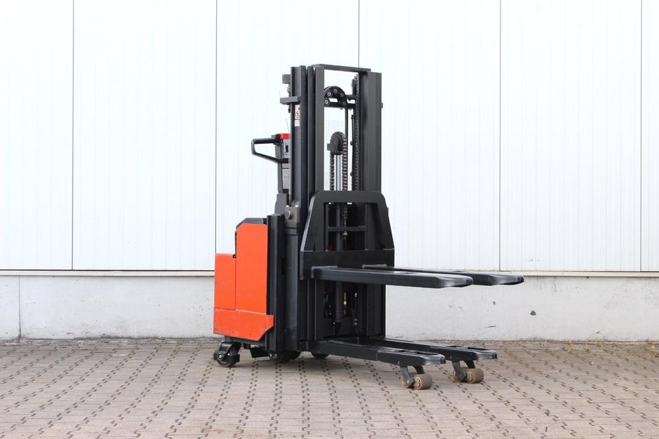 BT LSF1250 Triplex mit Initialhub - Slagač: slika 5 BT LSF1250 Triplex mit Initialhub - Slagač: slika 5