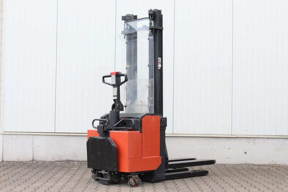 BT LSV1250 - 3400mm - Slagač: slika 3 BT LSV1250 - 3400mm - Slagač: slika 3