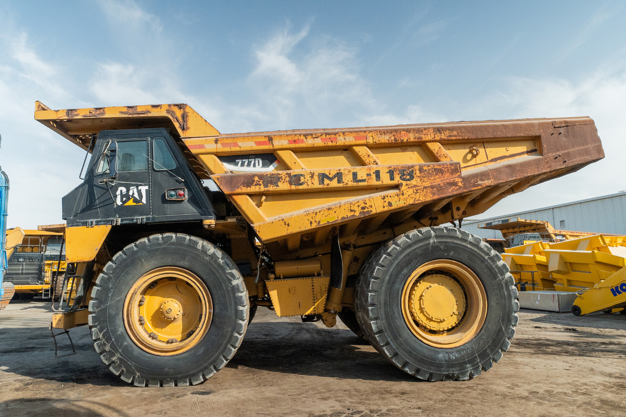 CATERPILLAR 777 D - Kiper sa krutom šasijom/ Kiper za kamen: slika 4 CATERPILLAR 777 D - Kiper sa krutom šasijom/ Kiper za kamen: slika 4