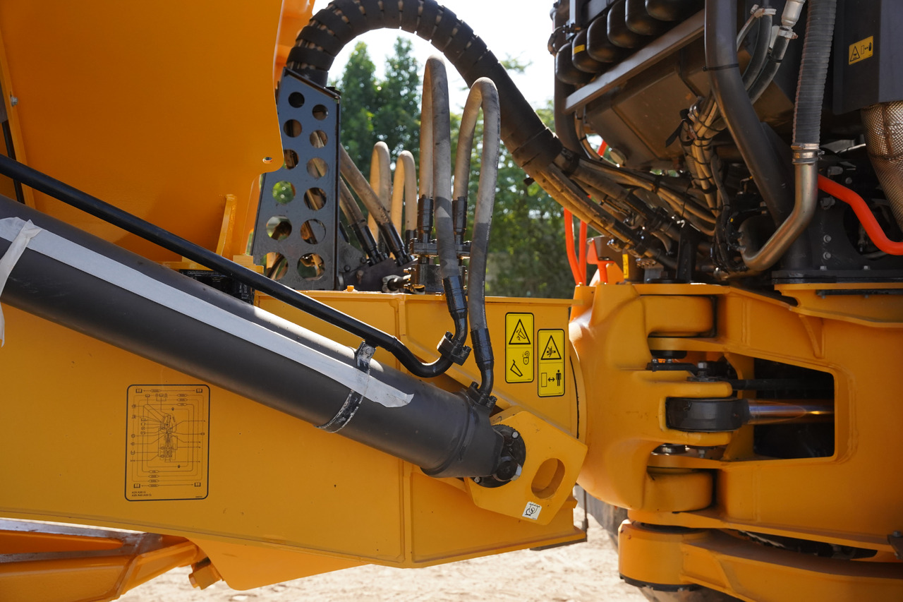 Zglobni kiper Volvo A40G: slika 22