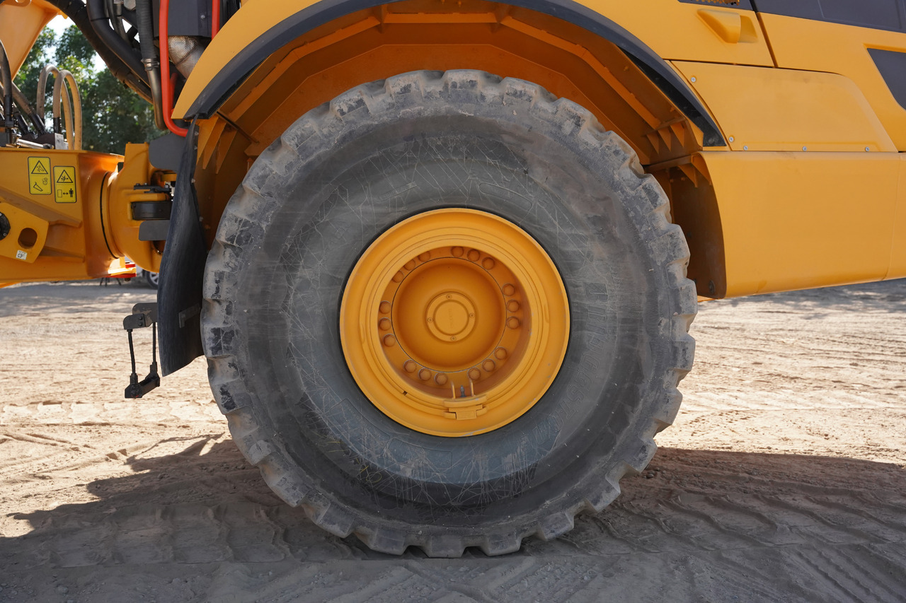 Zglobni kiper Volvo A40G: slika 26