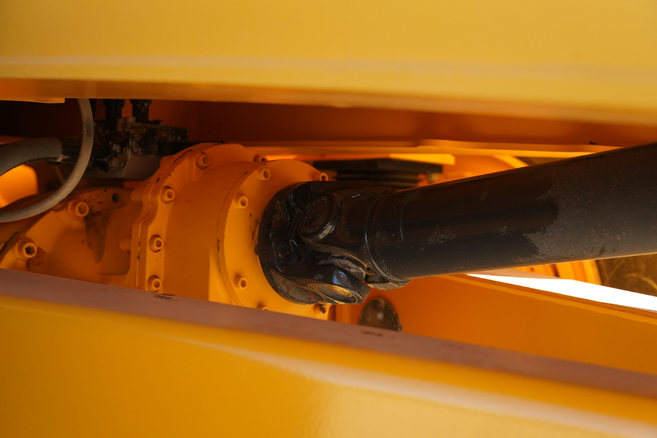 Zglobni kiper Volvo A40G: slika 24