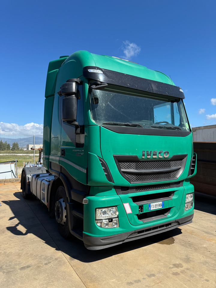 IVECO 440T/P - Tegljač: slika 1 IVECO 440T/P - Tegljač: slika 1
