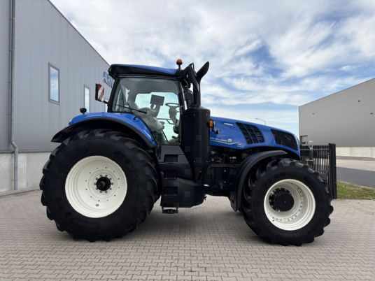 NEW HOLLAND New Holland T8.350 PLMi Genesis - Traktor: slika 2 NEW HOLLAND New Holland T8.350 PLMi Genesis - Traktor: slika 2