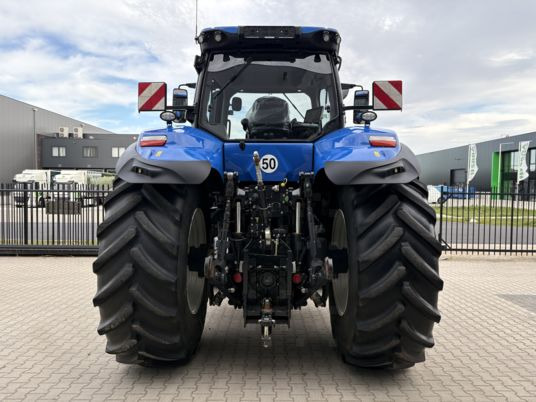 NEW HOLLAND New Holland T8.350 PLMi Genesis - Traktor: slika 4 NEW HOLLAND New Holland T8.350 PLMi Genesis - Traktor: slika 4