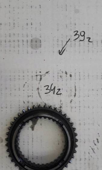 DEUTZ FAHR DX 4.50 ZEBATKA SKRZYNI ZĘBY 34/39 - Transmisija: slika 2 DEUTZ FAHR DX 4.50 ZEBATKA SKRZYNI ZĘBY 34/39 - Transmisija: slika 2