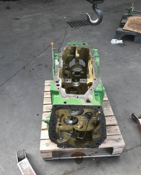 Obudowa skrzyni biegów John Deere L36623 - Transmisija: slika 5 Obudowa skrzyni biegów John Deere L36623 - Transmisija: slika 5