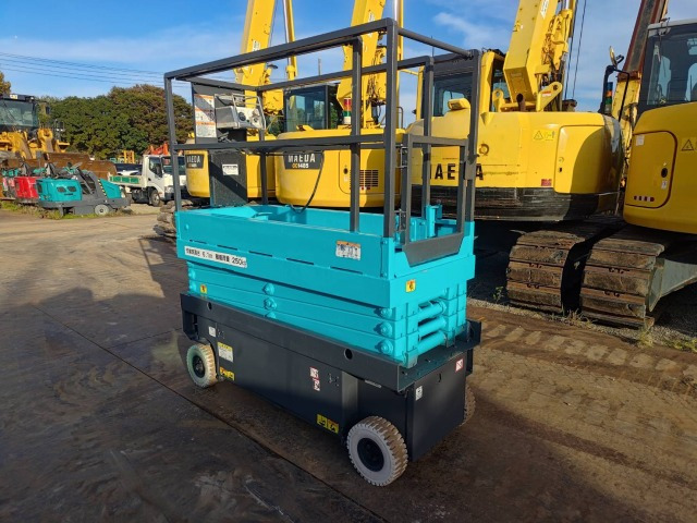 AIRMAN ENTL061 - Lift u obliku makaza: slika 3 AIRMAN ENTL061 - Lift u obliku makaza: slika 3