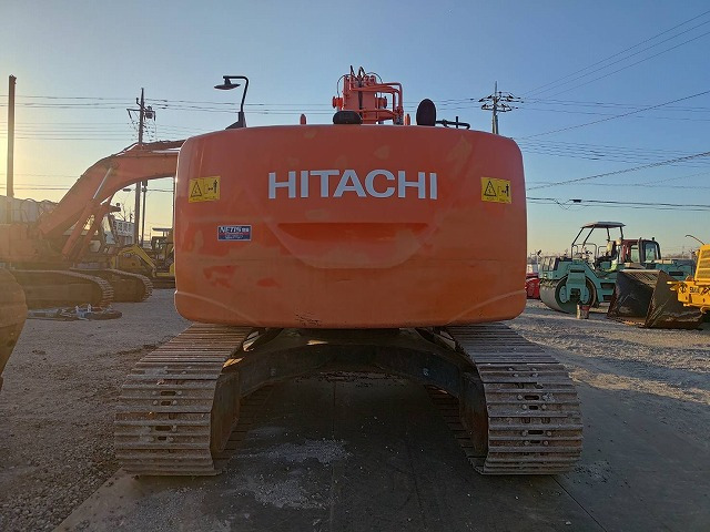 HITACHI ZX225USRLCMH-5B - Bager guseničar: slika 4 HITACHI ZX225USRLCMH-5B - Bager guseničar: slika 4
