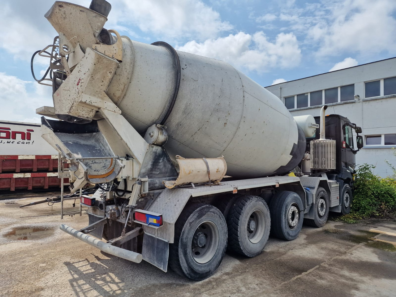RENAULT C520 10x4 Betonmischer Liebherr 10 m3 - Mikser za beton: slika 5 RENAULT C520 10x4 Betonmischer Liebherr 10 m3 - Mikser za beton: slika 5
