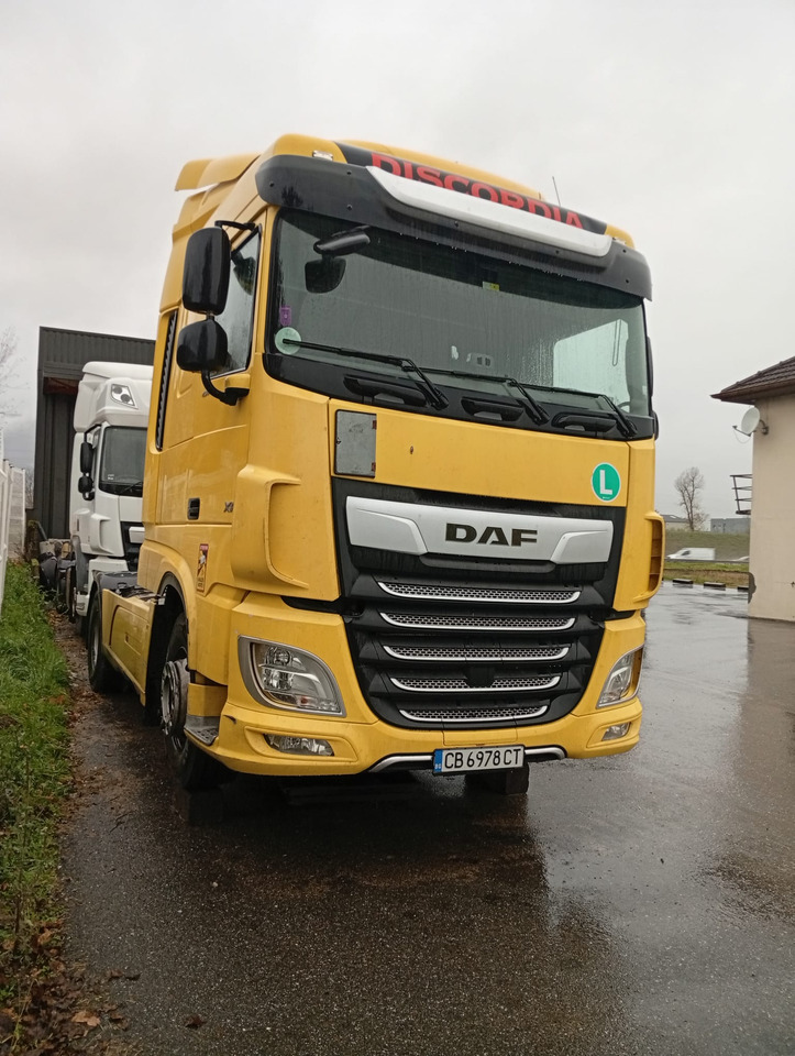 DAF XF430 - FR 73000, damaged engine - Tegljač: slika 2 DAF XF430 - FR 73000, damaged engine - Tegljač: slika 2